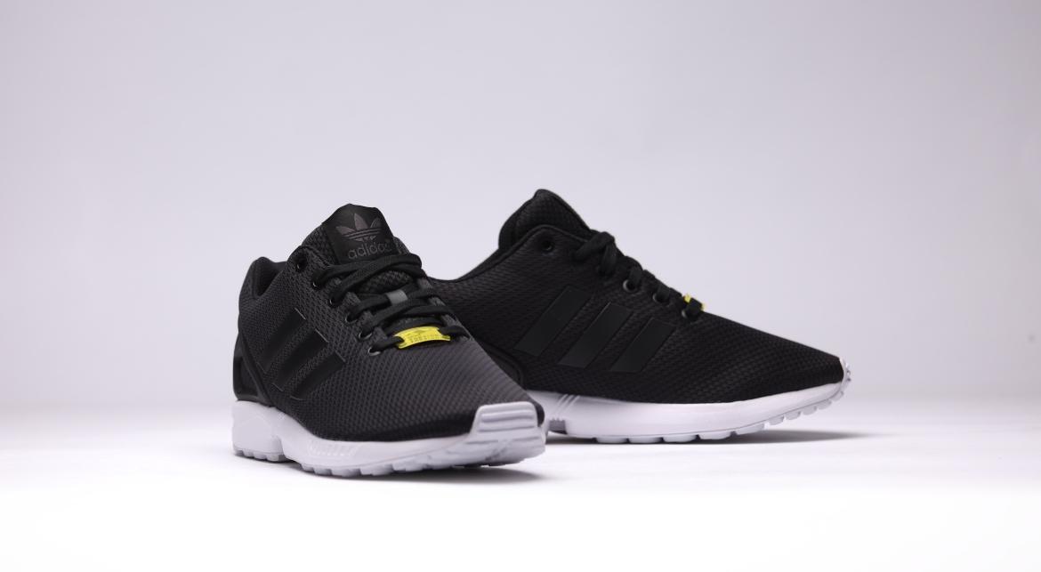 flux cv ltd　size：M adidas Originals ZX Flux 